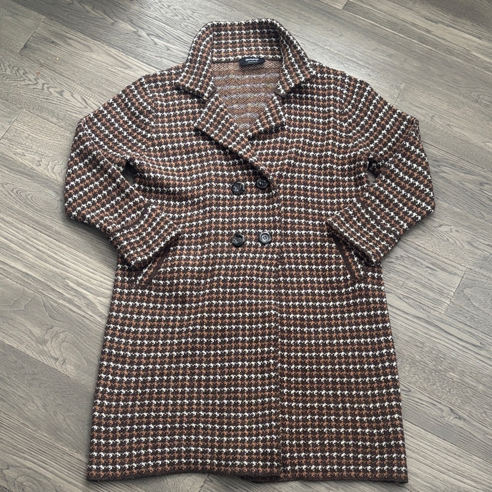 Thursday’s | Brown, White and Black Houndstooth Pattern Coat Size Medium